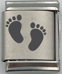 13mm Laser Engraved Charm - Footprints