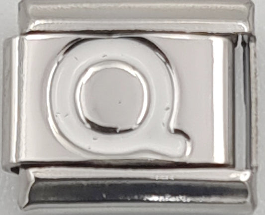 9mm White Letter Q Charm