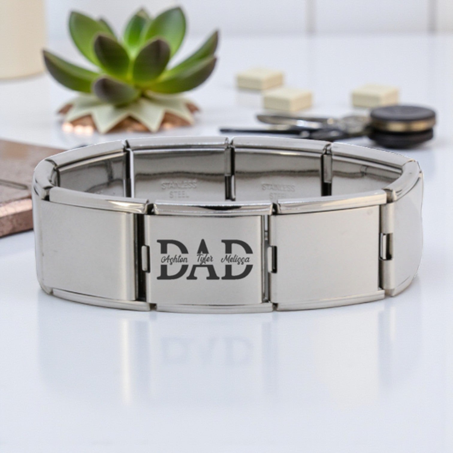 Megalink Personalized Dad Italian Charm Bracelet