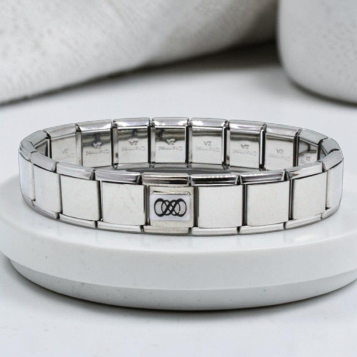 13mm Italian charm bracelet + 1 Charm