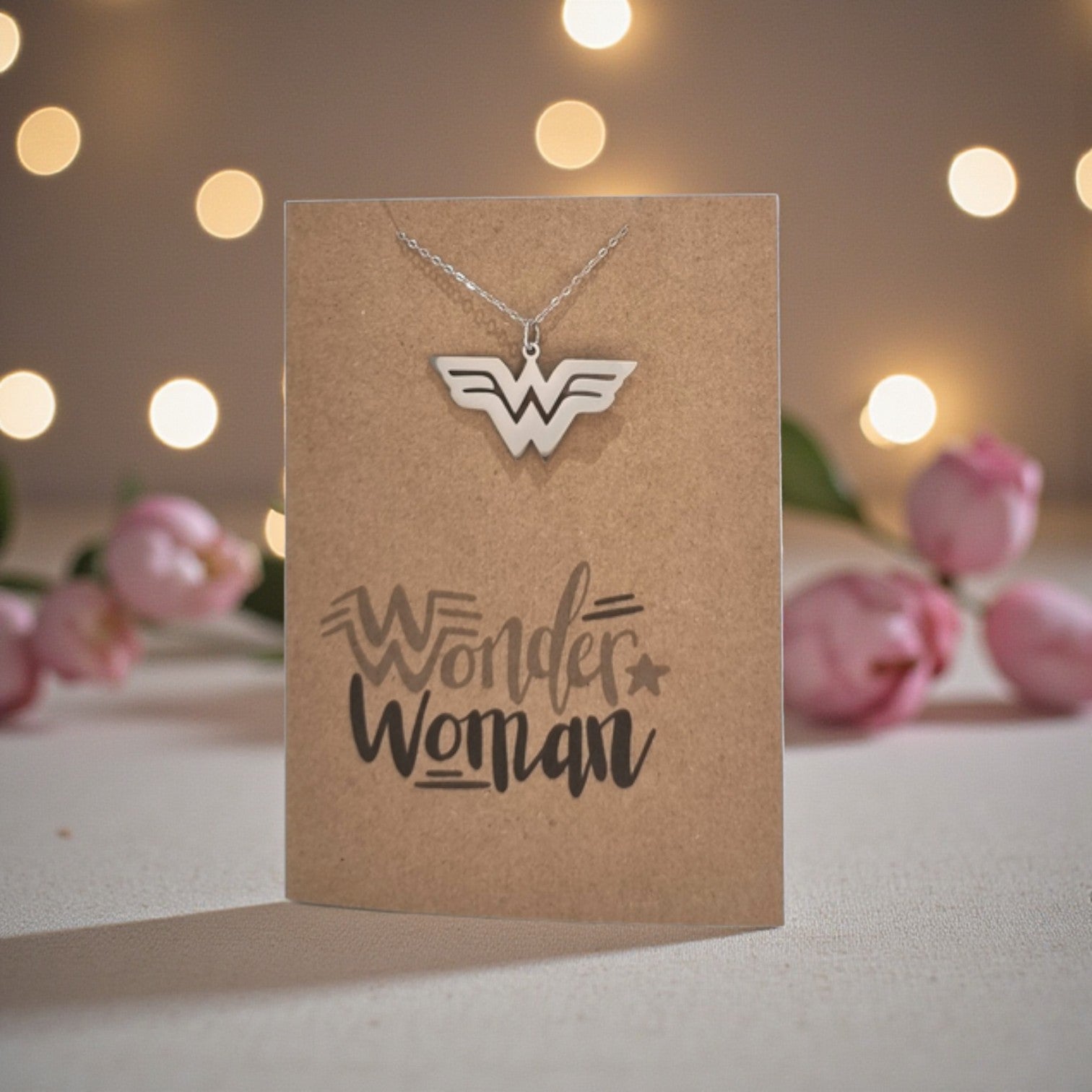 Wonder Woman Pendant and Chain - Card 567