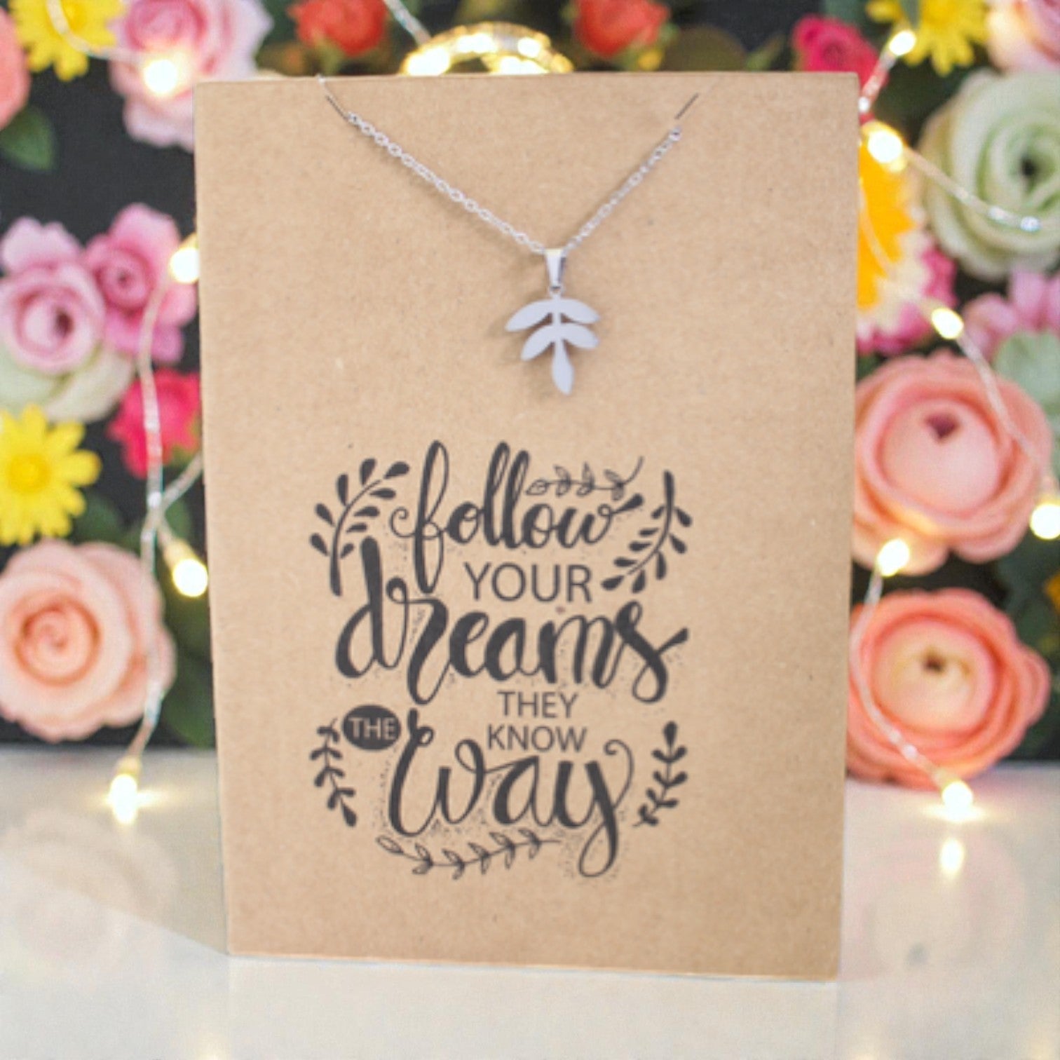 Leaf Pendant & Chain - Card 292