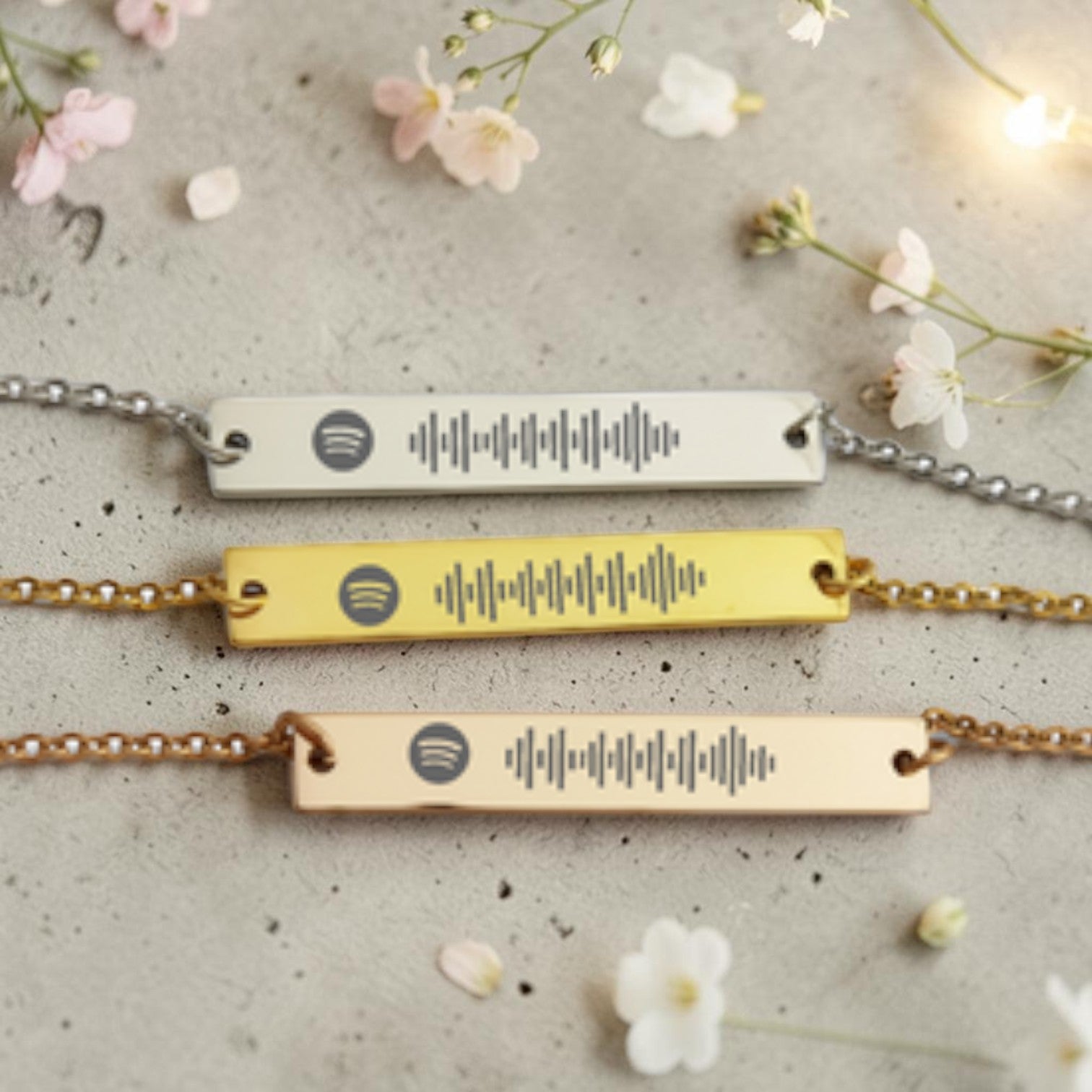 Spotify Horizontal Pendant and Chain Optional Engraving on Back