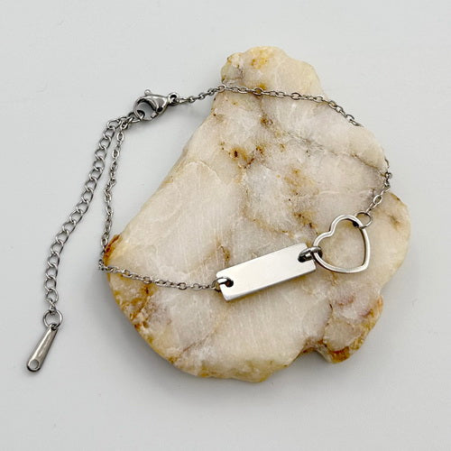 Personalized Heart Charm Bar Bracelet